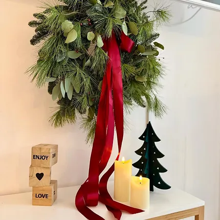 Al-dom Awangardia 211, W Dzielnicy Uzdrowiskowej, 300m Do Morza